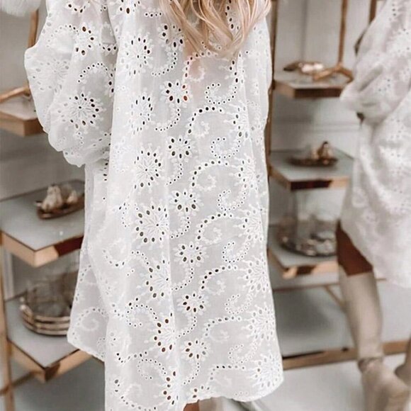 White Boho Women's Button-Front Long Sleeve Casual Blouse - Picture 2 of 5